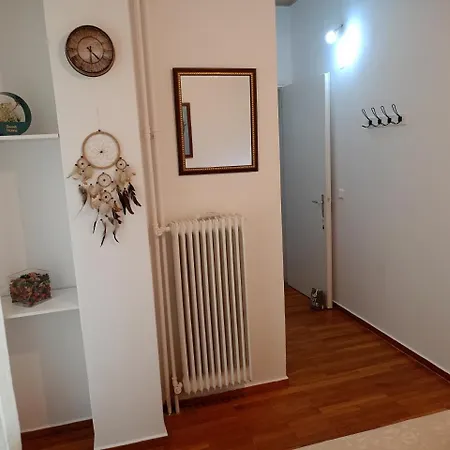 Eleni's House-near The Old Railway Station Apartment