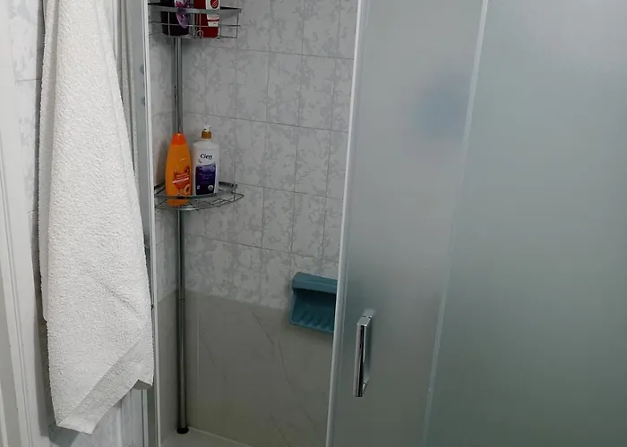 Eleni's House-near The Old Railway Station Apartmán *